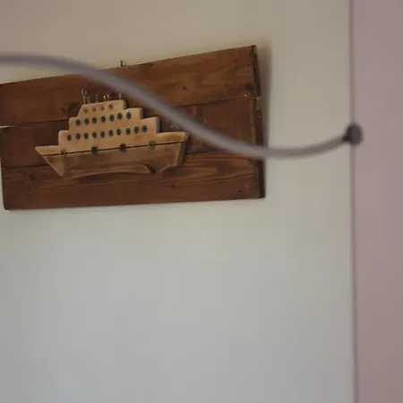 Orkeli Casa Πλάκα