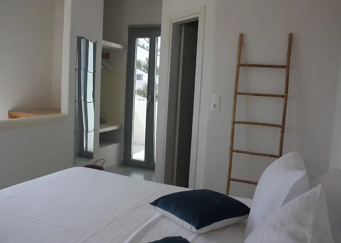 Orkeli Casa Плака